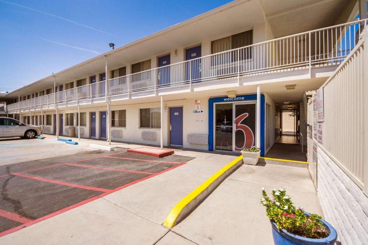 Motel 6-Youngtown, Az - Phoenix - Sun City Exterior photo